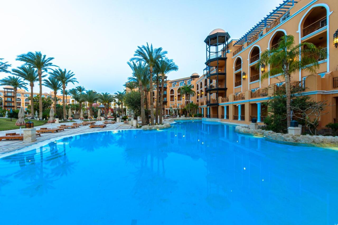 The Grand Resort Hurghada Exterior photo Hilton Luxor Resort