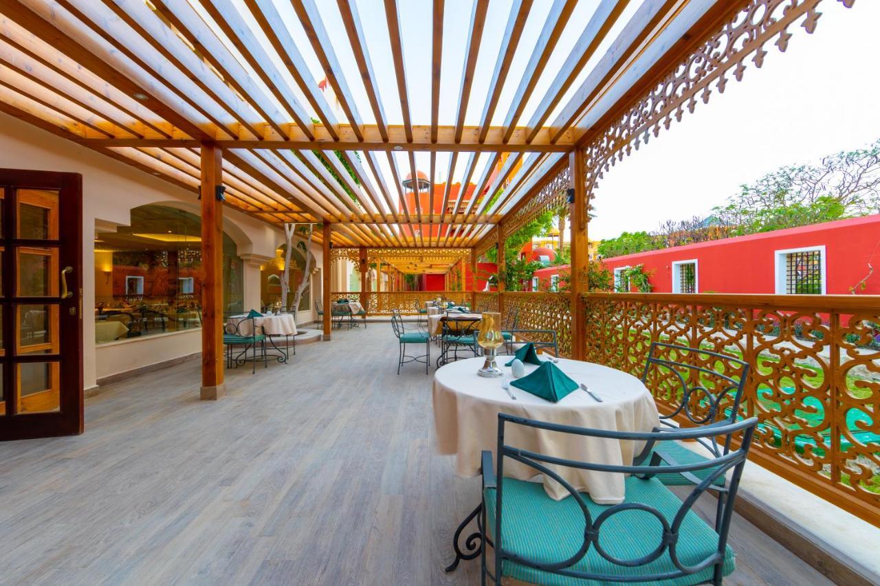 The Grand Resort Hurghada Exterior photo The Terrace at the Taj Bengal