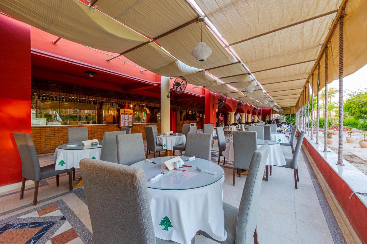 The Grand Resort Hurghada Exterior photo Restaurant in Beirut