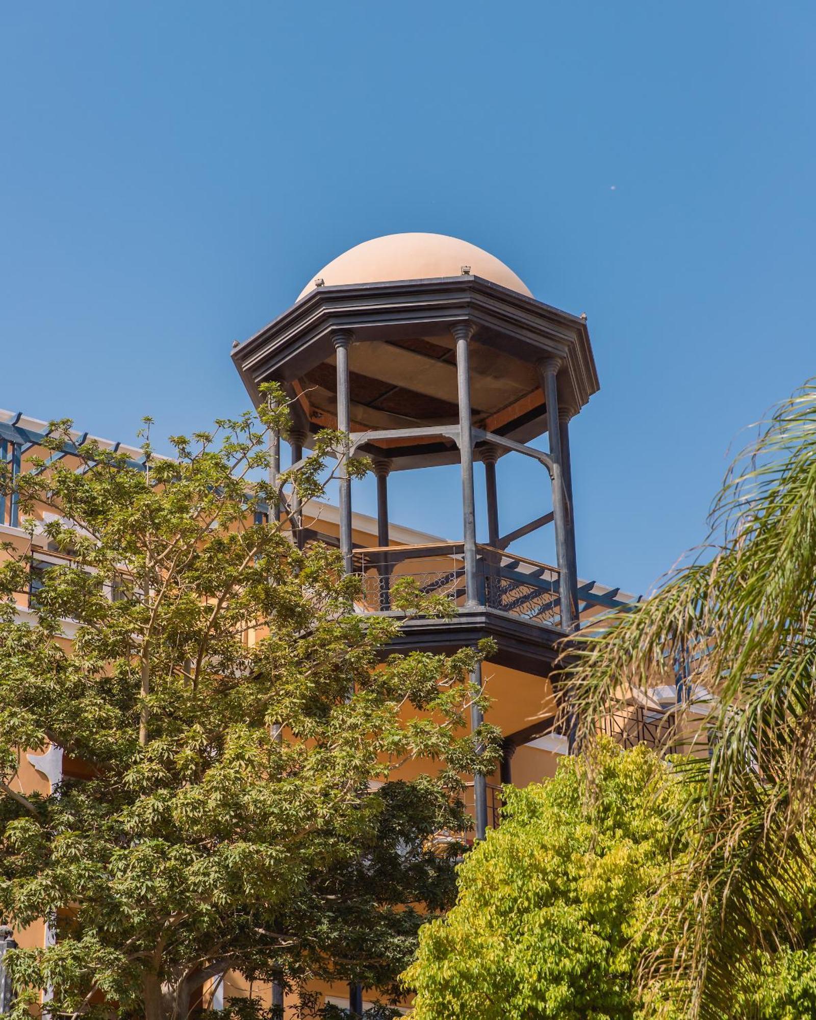 The Grand Resort Hurghada Exterior photo The tower of the house